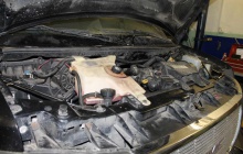 Установка ГБО на GMC Savana, подкапотное пространство